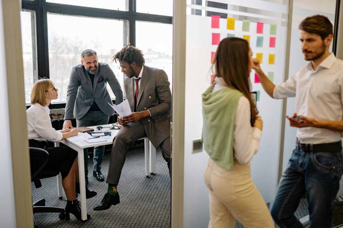 Vai Trò Của Các Bên Liên Quan